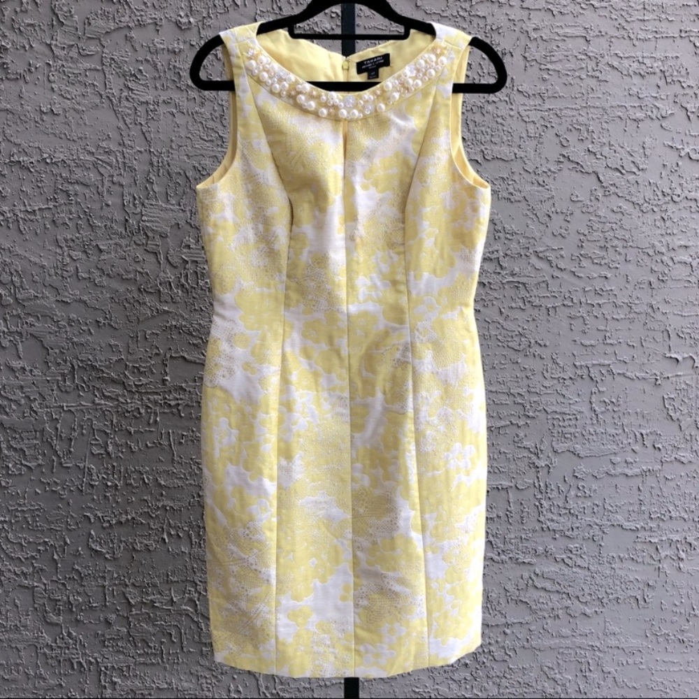 Tahari Yellow White Jacquard Sheath Dress Petite